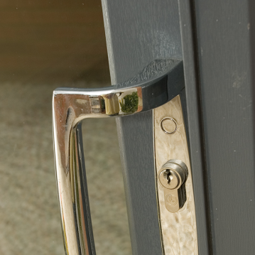 BI folding door bolton